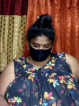 Snapshot of Dusto_Meye chatting on 03/17/25, 07:04 Dusto Meye online show from 03/17/25, 07:04