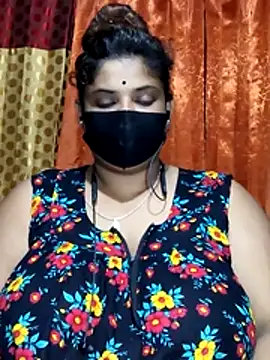 Snapshot of Dusto_Meye chatting on 10/28/25, 05:26 Dusto Meye online show from 10/28/25, 05:26