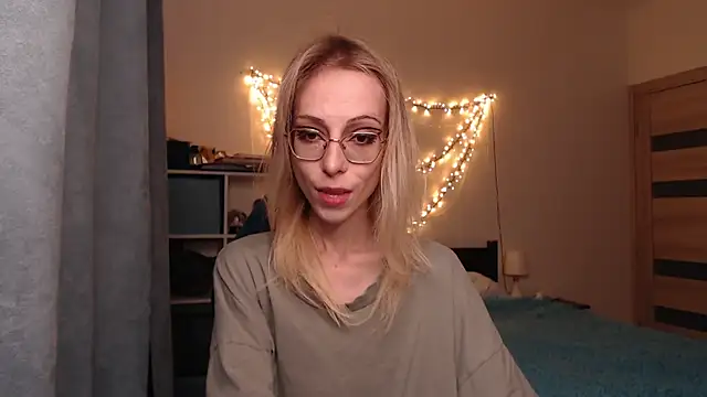 amber quell here online show from 02/14/25, 02:12