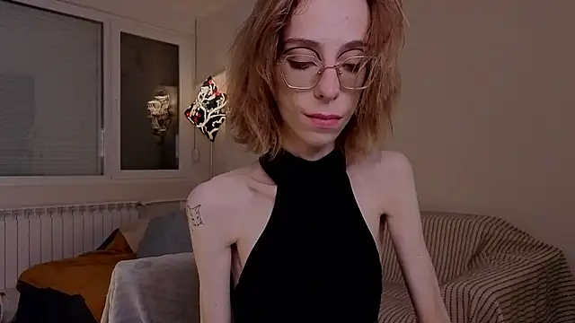 amber quell here online show from 11/28/25, 05:15