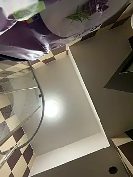 Snapshot of AriaVoss chatting on 03/27/26, 09:36 AriaVoss online show from 03/27/26, 09:36