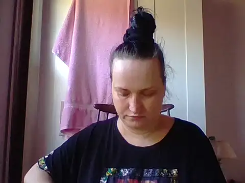  squirty cum lady  online show from 03/18/25, 07:41