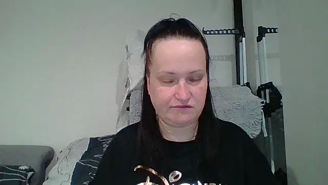  squirty cum lady  online show from 11/06/25, 05:19