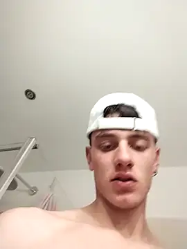 Snapshot of Gibboto chatting on 09/26/25, 03:05 Gibboto online show from 09/26/25, 03:05