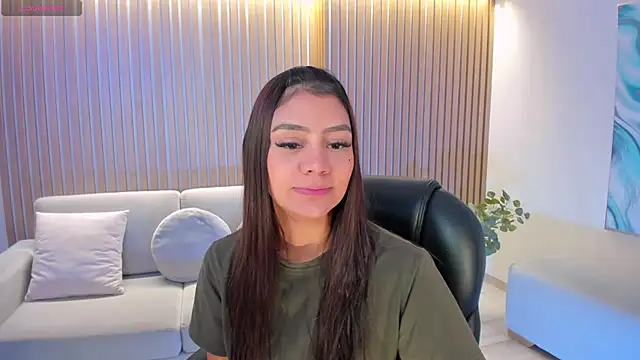 Snapshot of AllyJensen chatting on 03/02/25, 11:07 AllyJensen online show from 03/02/25, 11:07