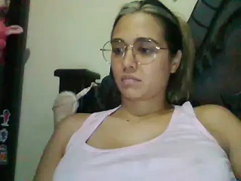 trianabell online show from 02/11/25, 12:49