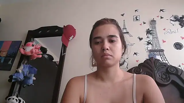 trianabell online show from 01/15/26, 04:33