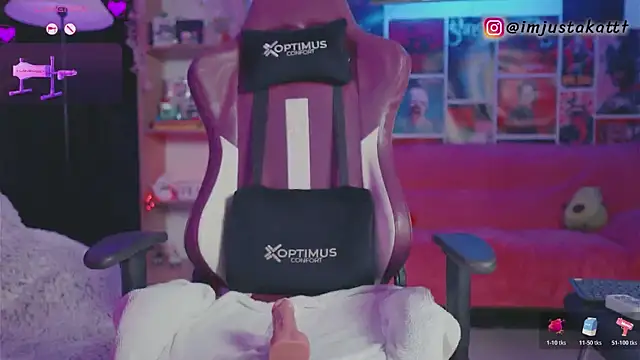 sensualkattt online show from 01/17/26, 01:54