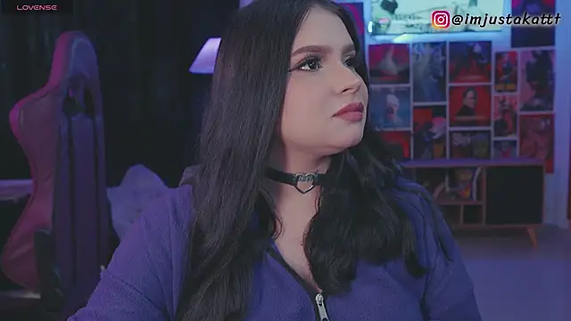sensualkattt online show from 05/01/26, 09:19