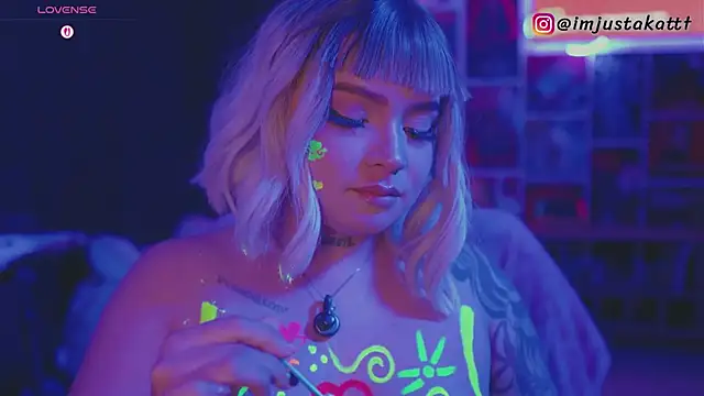 sensualkattt online show from 05/15/26, 10:50