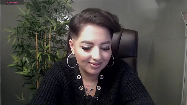 BustyAllyy online show from 02/05/25, 01:04