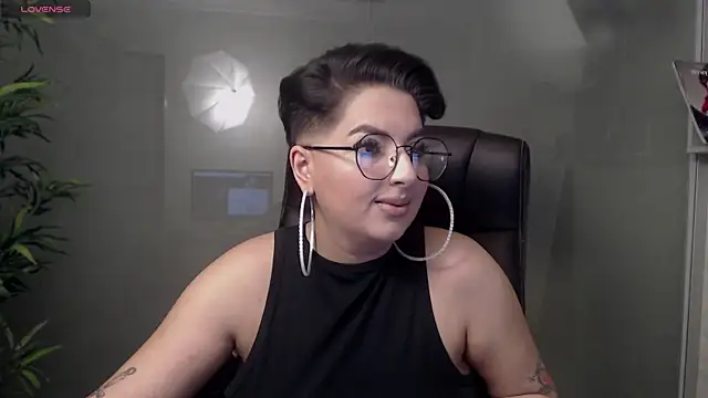 BustyAllyy online show from 02/05/25, 10:01