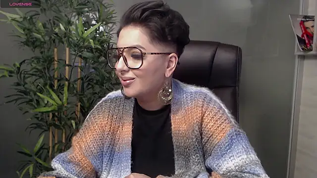 BustyAllyy online show from 02/11/25, 09:14