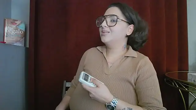 BustyAllyy online show from 12/18/25, 06:03