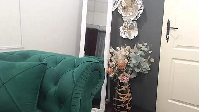 BustyAllyy online show from 04/12/26, 02:44