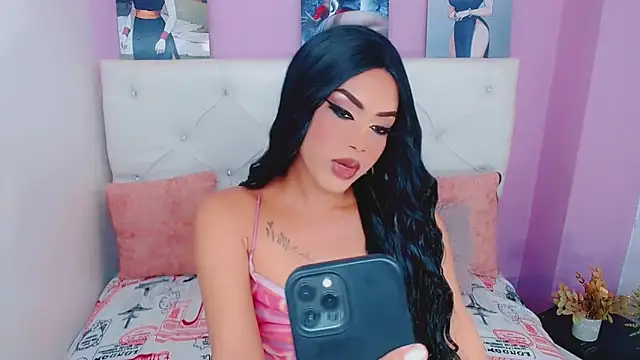 Snapshot of Amanda_bigx chatting on 03/30/26, 03:07 Amanda bigx online show from 03/30/26, 03:07