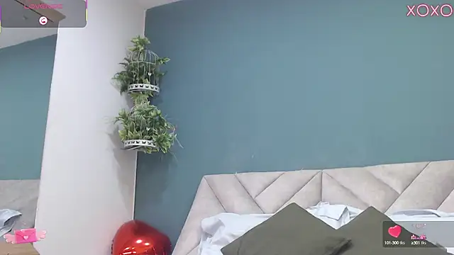 SharisWillian online show from 09/13/25, 04:23