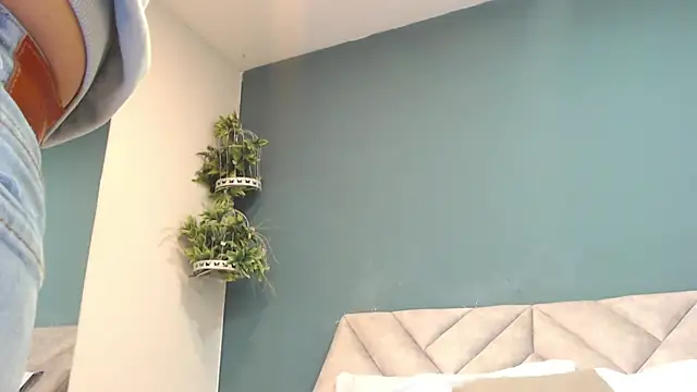 SharisWillian online show from 03/19/26, 04:16