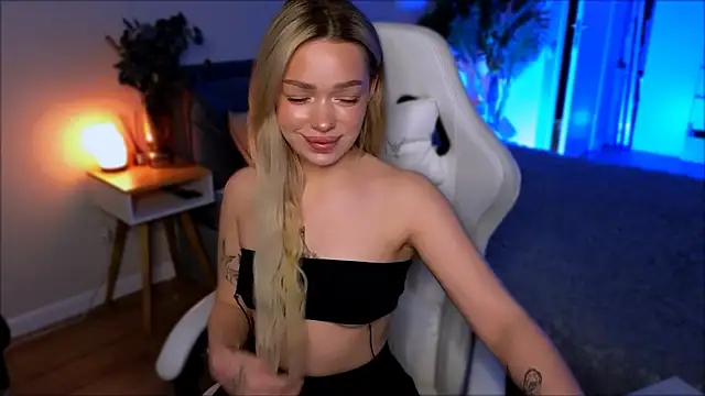 Lily Yin online show from 02/19/26, 05:36