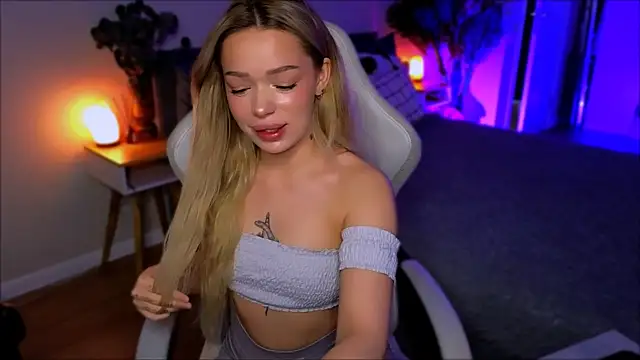 Snapshot of Lily_Yin chatting on 03/11/26, 05:46 Lily Yin online show from 03/11/26, 05:46