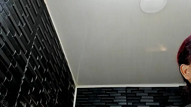 DaianaLutz online show from 11/18/25, 02:54