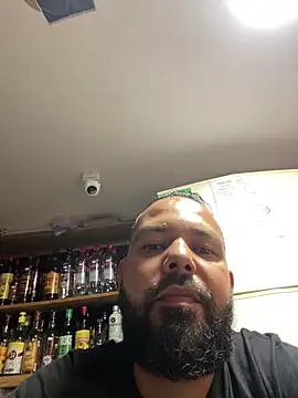 Snapshot of baruel-10 chatting on 04/13/26, 07:52 baruel-10 online show from 04/13/26, 07:52