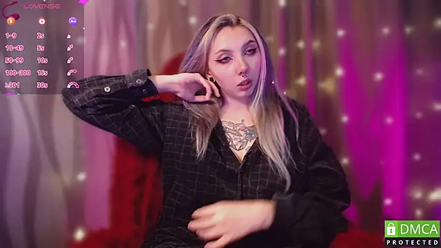 JustMeowGirl online show from 02/01/25, 06:54