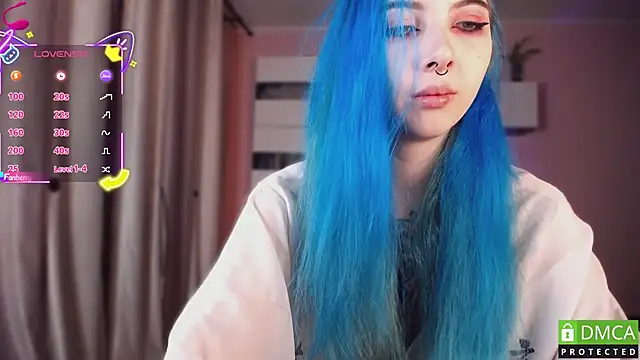 JustMeowGirl online show from 09/29/25, 04:39