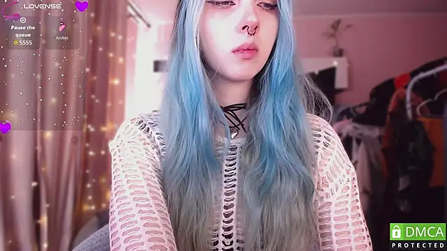 Snapshot of JustMeowGirl chatting on 03/07/26, 05:37 JustMeowGirl online show from 03/07/26, 05:37