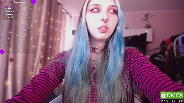 Snapshot of JustMeowGirl chatting on 03/23/26, 05:55 JustMeowGirl online show from 03/23/26, 05:55