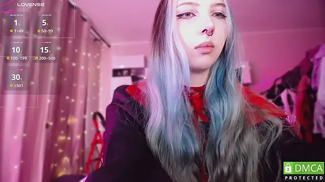 Snapshot of JustMeowGirl chatting on 04/19/26, 06:35 JustMeowGirl online show from 04/19/26, 06:35