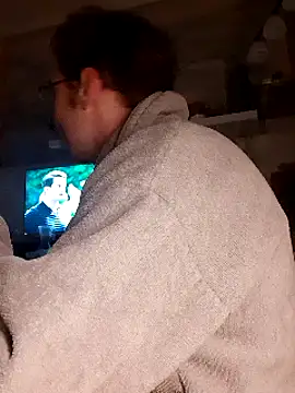 Snapshot of Schnubby1 chatting on 01/22/25, 03:52 Schnubby1 online show from 01/22/25, 03:52