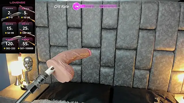 Foxy Assh  online show from 03/13/25, 11:41