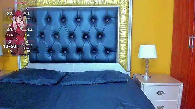 Foxy Assh  online show from 10/30/25, 04:14