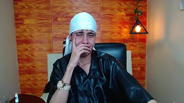 Bastiaan 28 online show from 01/14/25, 05:30