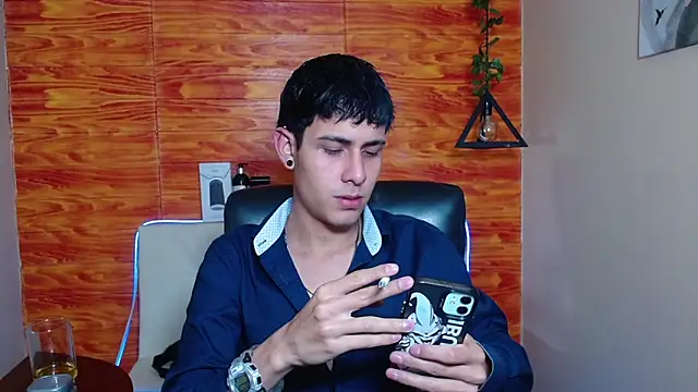 Bastiaan 28 online show from 01/19/25, 04:22