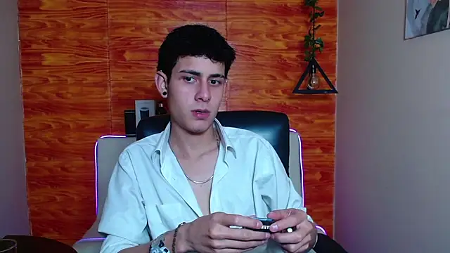 Bastiaan 28 online show from 01/21/25, 02:33