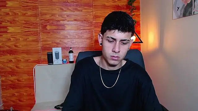 Bastiaan 28 online show from 01/26/25, 07:53