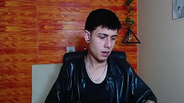 Bastiaan 28 online show from 02/02/25, 04:05