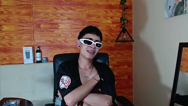 Bastiaan 28 online show from 02/12/25, 09:20