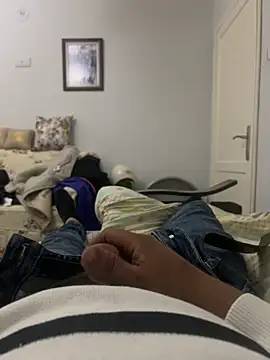 Snapshot of sikergecer3435 chatting on 04/19/26, 08:44 sikergecer3435 online show from 04/19/26, 08:44