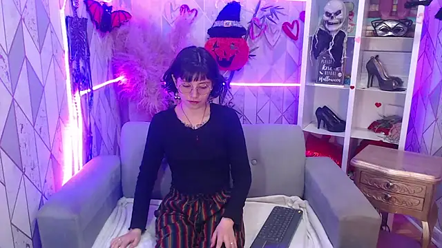 charlottemoonxz online show from 10/21/25, 04:19