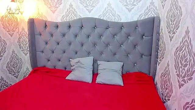 charlottemoonxz online show from 01/11/26, 06:35