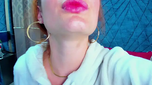 Snapshot of AdelaineBest chatting on 12/22/24, 05:12 AdelaineBest online show from 12/22/24, 05:12