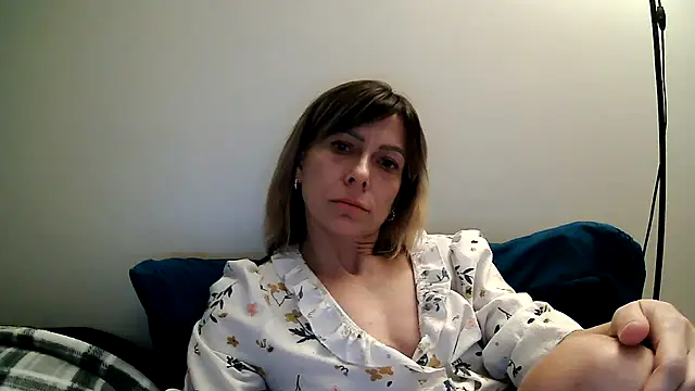 anechka1 online show from 02/03/26, 01:59