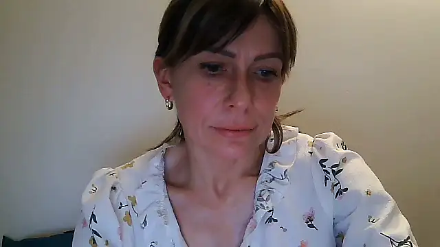 anechka1 online show from 02/04/26, 01:44