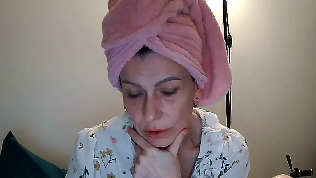 anechka1 online show from 03/03/26, 12:17