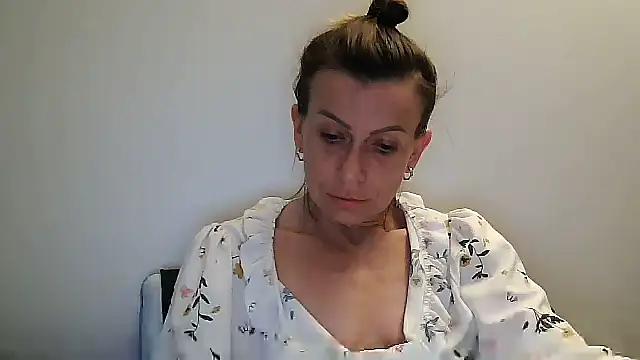Snapshot of anechka1 chatting on 07/13/26, 12:57 anechka1 online show from 07/13/26, 12:57