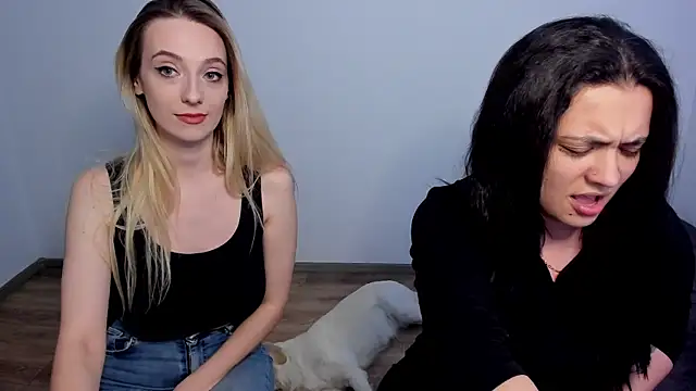 LuciaLoca online show from 04/03/26, 10:30