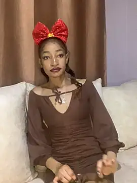 GoddessVee online show from 12/20/24, 11:58